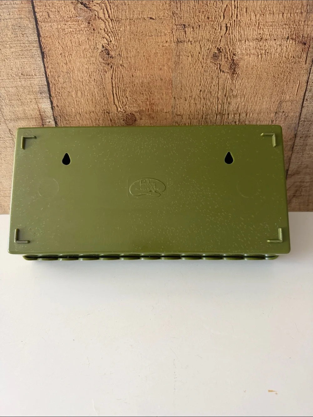 VTG Ransburg Avocado Green Decorative Tissue Box Holder Scalloped Edges